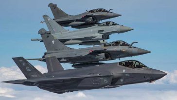 ما هو سر نجاح الطائرات المقاتلة لحلف الناتو في أداء المهمات الموكلة إليها؟