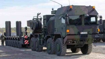 الناتو يجهز الأوكران للقيام بهجمات مضادة عميقة.. ألمانيا تعلن تقديم حزمة مساعدات تتضمن 100 ناقلة دبابات طراز HX81