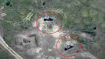 شاهد المدفعية الأوكرانية تدمر راجمات صواريخ روسية بضربة دقيقة