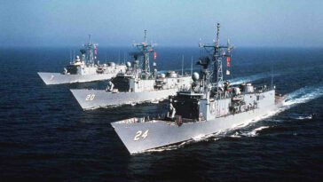 VSE تقدم أعمال الدعم لسفن البحرية المصرية