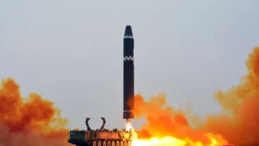 دراسة صينية: يمكن للصواريخ البالستية العابرة للقارات الكورية الشمالية أن تصل إلى الولايات المتحدة في غضون 33 دقيقة فقط!