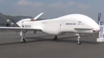 كوريا الجنوبية تبدأ إنتاج طائرة تجسس جديدة بدون طيار