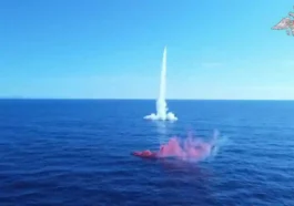 الغواصة الروسية فولخوف تختبر صواريخ كروز Kalibr-PL في بحر اليابان