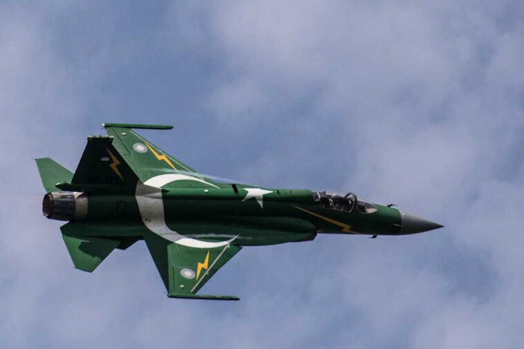 أذربيجان ترفض شراء الروسية MiG-35 ، لصالح JF-17 الصينية