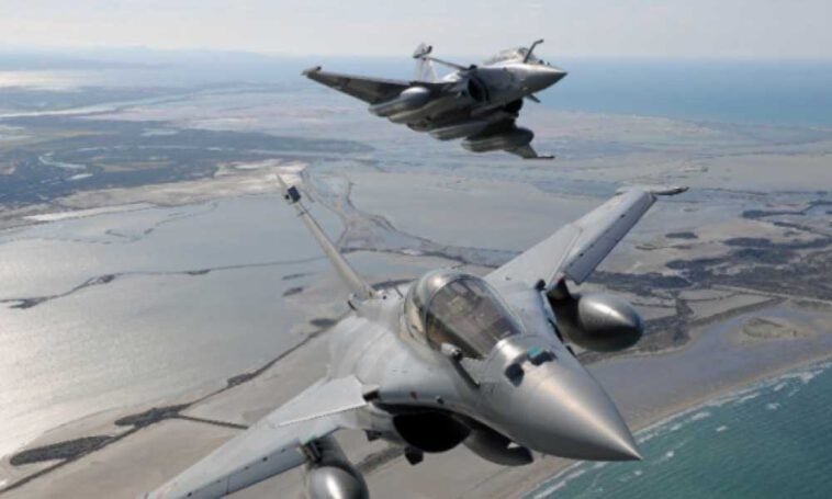 صحف يونانية: سبب شراء أثينا لمقاتلات رافال هو نجاحها الباهر في تدمير أنظمة الدفاع الجوي التركية في ليبيا