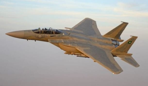مقاتلات إف-15 سعودية تثير القلق في تركيا بعد تحرُّكها نحو اليونان