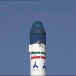 إيران تجري تجربة إطلاق ناجحة لصاروخ حامل للأقمار الاصطناعية