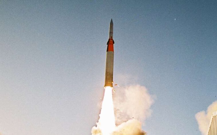 تعرّف على عملية الاعتراض الوحيدة الفعلية لصواريخ Arrow-2 الإسرائيلية المضادة للصواريخ