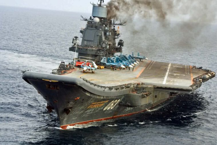 مسلسل حوادث حاملة الطائرات الروسية الأدميرال كوزنتسوف في رحلة صيانتها لم ينتهي