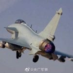 رصد طائرة مقاتلة صينية من طراز J-10 بمحرك WS-10B الذي يدعم الدفع الموجه