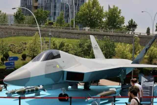 تركيا ستكشف عن النموذج الأولي لطائرتها المقاتلة من الجيل الخامس في 18 مارس 2023