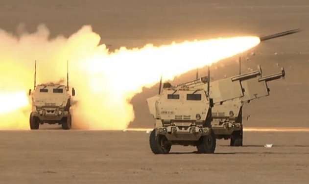 راجمات HIMARS تُطلق رشقات من الصواريخ بمدى 300 كم بمنطقة المحبس المغربية ضمن مناورات الأسد الأفريقي 2021