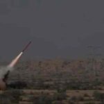 الجيش الباكستاني يجري اختبارًا ناجحًا لنظام صواريخ "فتح-1" البعيد المدى