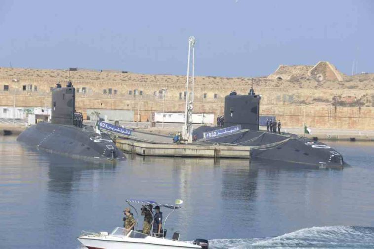 البحرية الجزائرية تطارد غواصة إسرائيلية كانت تتجسس على الغواصات الجزائرية داخل المياه الإقليمية الجزائرية