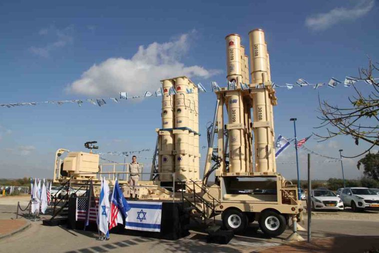 أذربيجان تحصل على منظومة الدفاع الجوي الإسرائيلية أرو Arrow 3 المضادة للصواريخ الباليستية
