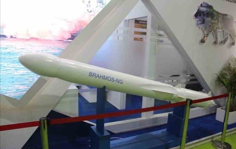 الهند تنتج نسخة جديدة من صاروخ براهموس