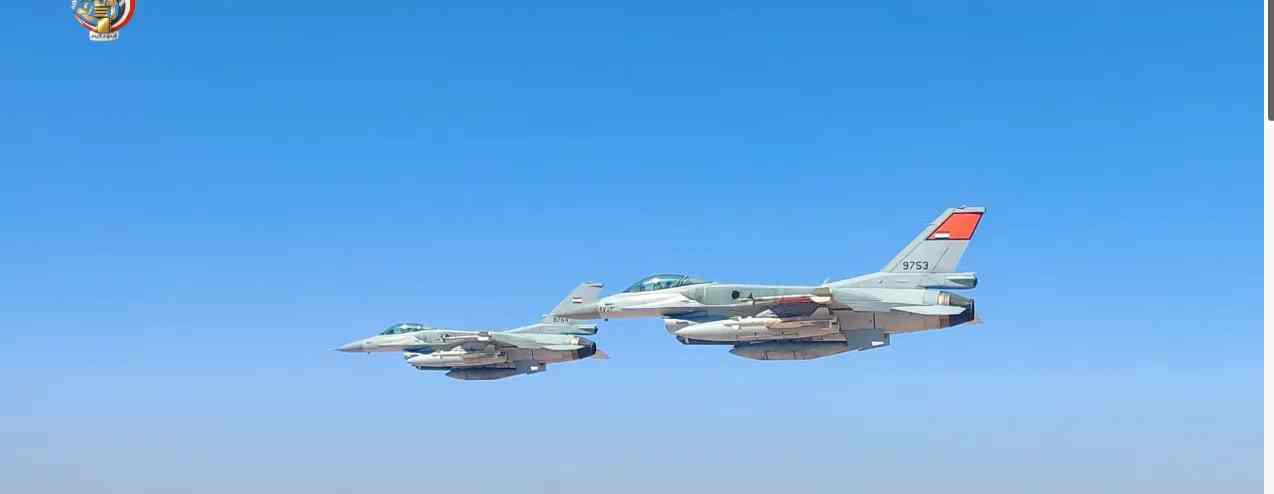 في مفاجأة جديدة،، ظهور قنابل الطارق على مقاتلات إف-16 المصرية