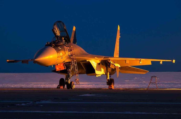 ما الذي يجعل مقاتلة سو-35 الروسية خطيرة للغاية