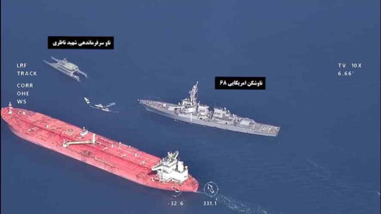 مواجهة بحرية أميركية-إيرانية في خليج عمان