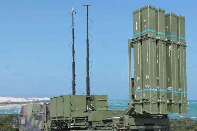 مصر تحصل على "القبة الحديدية" الخاصة بها للدفاع الجوي