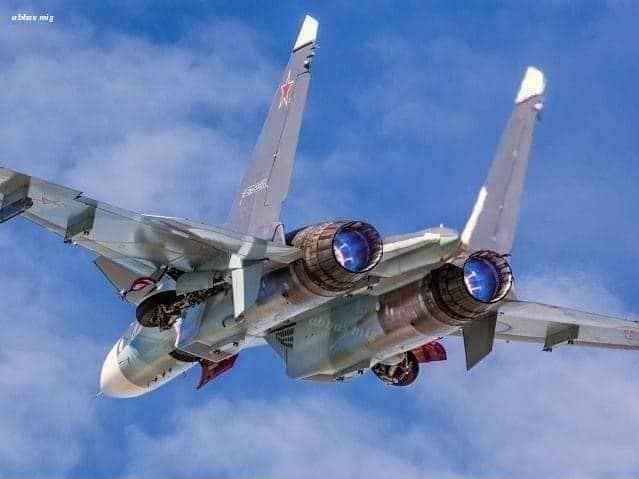 روسيا تكشف النقاب عن نسخة SMD من المقاتلة متعددة المهام Su-30