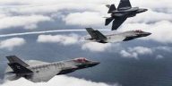 الولايات المتحدة تسارع الزمن لانتشال مقاتلة F-35C في بحر الصين الجنوبي خوفًا من وصول الصين إليها
