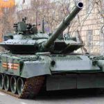 تدمير دبابة روسية من طراز T-80BVM التي تعتبر واحدة من أحدث الدبابات الروسية بدروع من الجيل الأحدث
