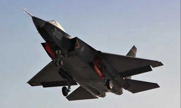 فرصة كبيرة لمصر.. الصين تسعى لبناء خطوط تجميع المقاتلة الشبح FC-31 في الدول الراغبة باقتنائها