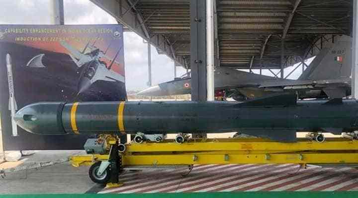 الهند تزيد مدى صاروخ كروز "براهموس" النسخة الجوية إلى 800 كيلومتر