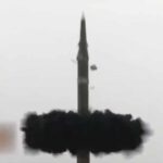 بالفيديو.. الصين تجري تجربة جديدة لصاروخ DF 26 الباليستي مُصيبًا مجسم حاملة طائرات بدقة عالية