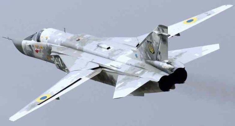 تقلص أصولها الجوية.. روسيا تسقط مقاتلة ضاربة أوكرانية من طراز سو-24 و 11 طائرة بدون طيار