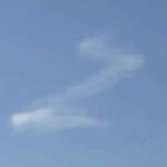 طائرات Su-34 الروسية ترسم حرف 'Z' في السماء فوق أوكرانيا