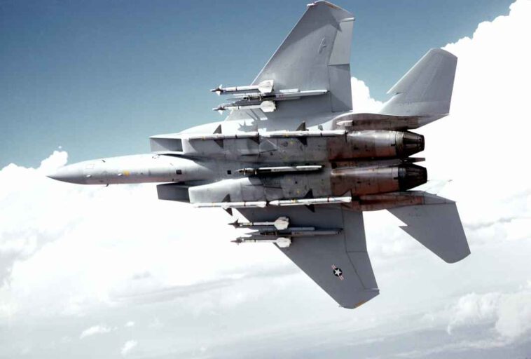 مصر ستحصل على مقاتلات إف-15 الأمريكية بدلاً من سو-35 الروسية