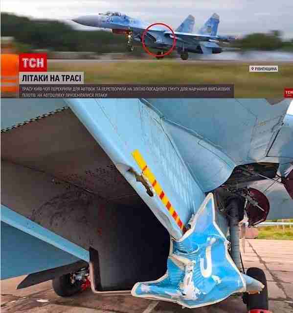 مقاتلة أوكرانية من طراز SU-27 تصطدم بلافتة طريق وتعلق في مدخل هواء المحرك