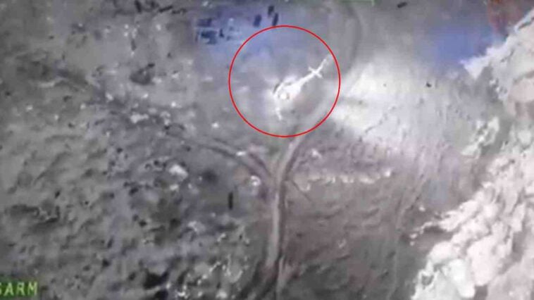 البيرقدار الأوكرانية تدمر مرة أخرى مروحية Mi-8 في جزيرة الثعبان
