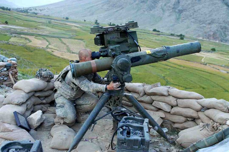 الجيش المصري يحصل على صواريخ TOW-2A الأمريكية