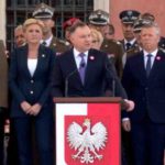 بولندا ستضم الغرب الأوكراني.. الرئيس البولندي يعلن "محو الحدود" مع أوكرانيا ، استعدادًا للحرب مع روسيا
