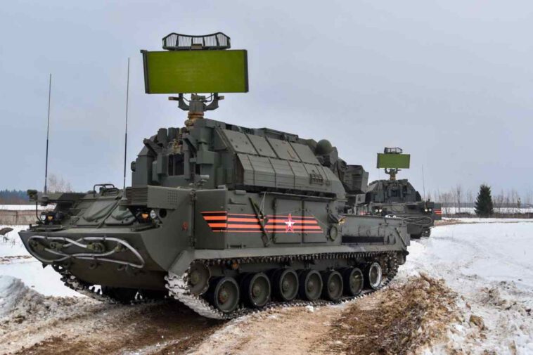 روسيا تحدث نظام الصواريخ المضادة للطائرات "Tor" لإسقاط الصواريخ عالية السرعة