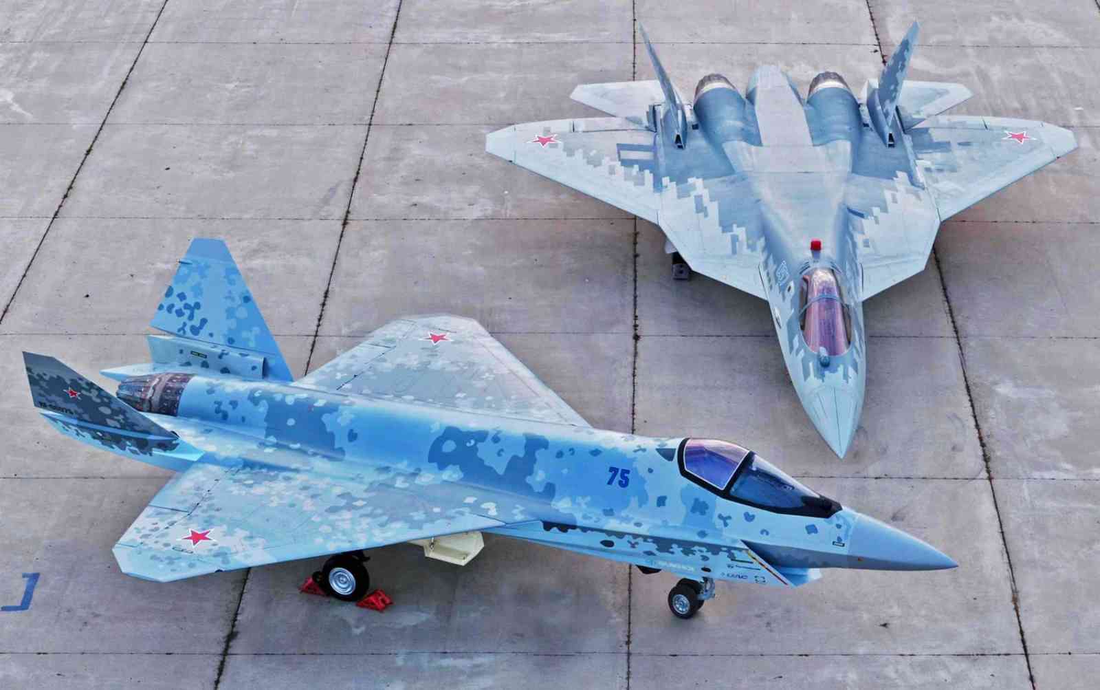 طائرات su-57 و su-75
