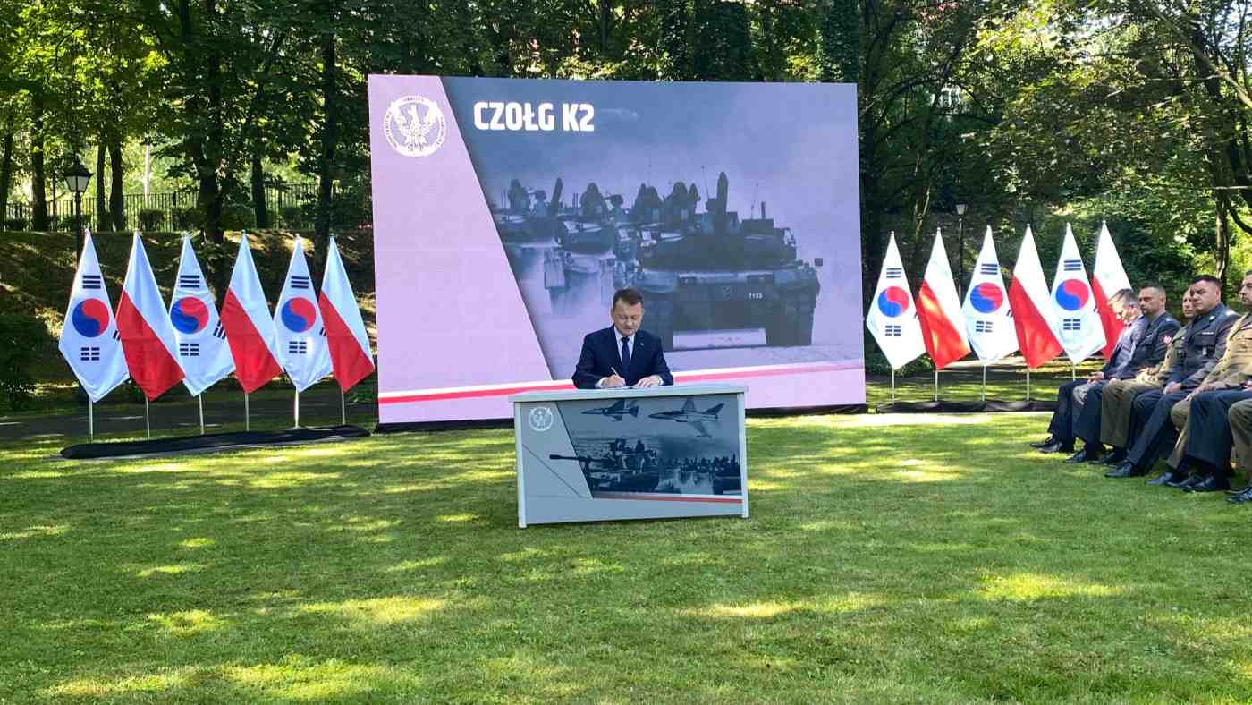 أضخم صفقة في تاريخ كوريا الجنوبية.. بولندا توقع رسميًا على صفقة ضخمة للحصول على منظومات دفاعية كورية