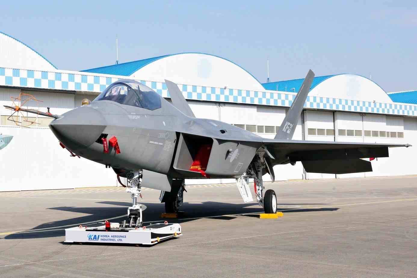 المقاتلة الكورية الجنوبية KF-21 