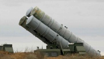 هل استنفذت روسيا أسلحتها في أوكرانيا؟ الجيش الروسي يضرب الأهداف الأرضية بصواريخ أرض-جو المصممة لإسقاط الطائرات