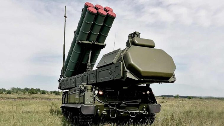 إنجاز غير مسبوق.. منظومة الدفاع الجوي الروسية Buk-M3 تعترض صواريخ هيمارس الأمريكية الصنع في أوكرانيا