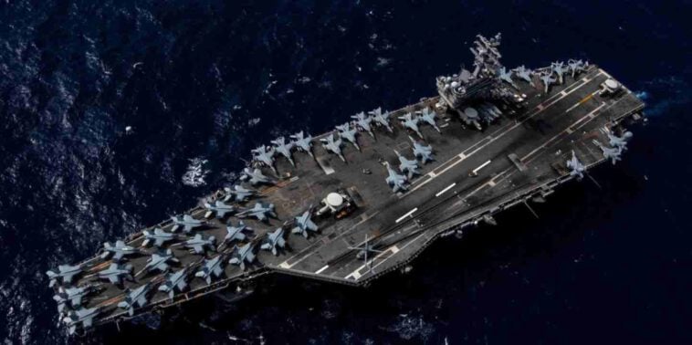 حرب عالمية؟ الولايات المتحدة ترسل حاملة طائرات و 3 غواصات و 36 سفينة حربية لردع الصين من استهداف طائرة بيلوسي، والصين تنشر حاملة الطائرات شاندونغ (CV-17)