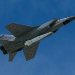 روسيا تنشر صواريخ فرط صوتية في كالينينجراد في استعراض للقوة