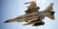 مجلة أمريكية: الطائرات الأمريكية المقاتلة المباعة للعرب "خردة"