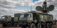 أنظمة الحرب الإلكترونية الروسية تُحيِّيد ثلاث طائرات بدون طيار انتحارية أوكرانية بالقرب من محطة الطاقة النووية في زابوروجيا