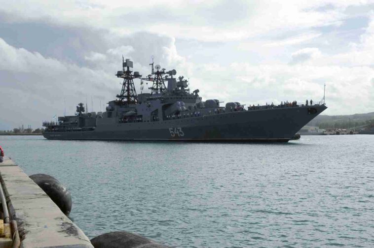 سفن حربية روسية وصينية تقوم بدوريات مشتركة في المحيط الهادي