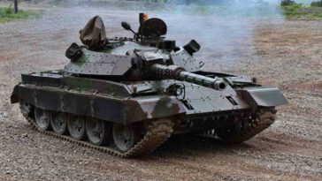 سلوفينيا تمنح أوكرانيا 28 دبابة M-55S المطورة في إسرائيل