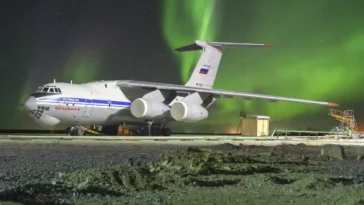القوات الروسية تستلم طائرة النقل الحديثة Il-76MD-90A بمحرك ومدى محسنين